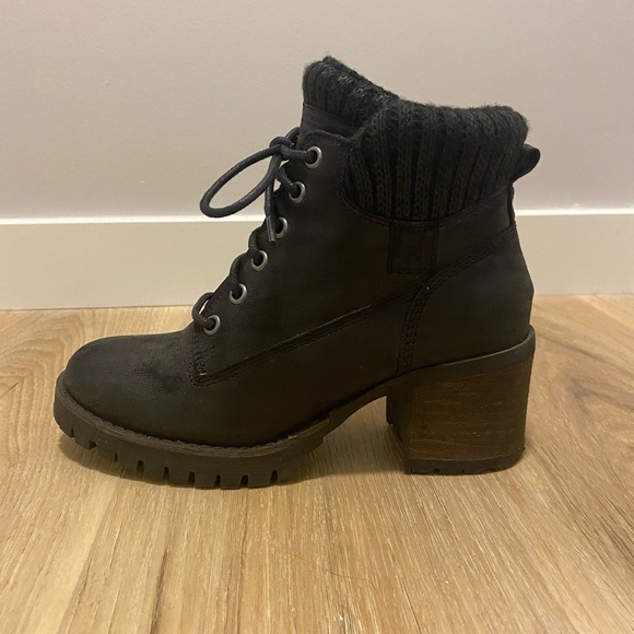 B52 by bullboxer healed booties - Picture 2 of 5